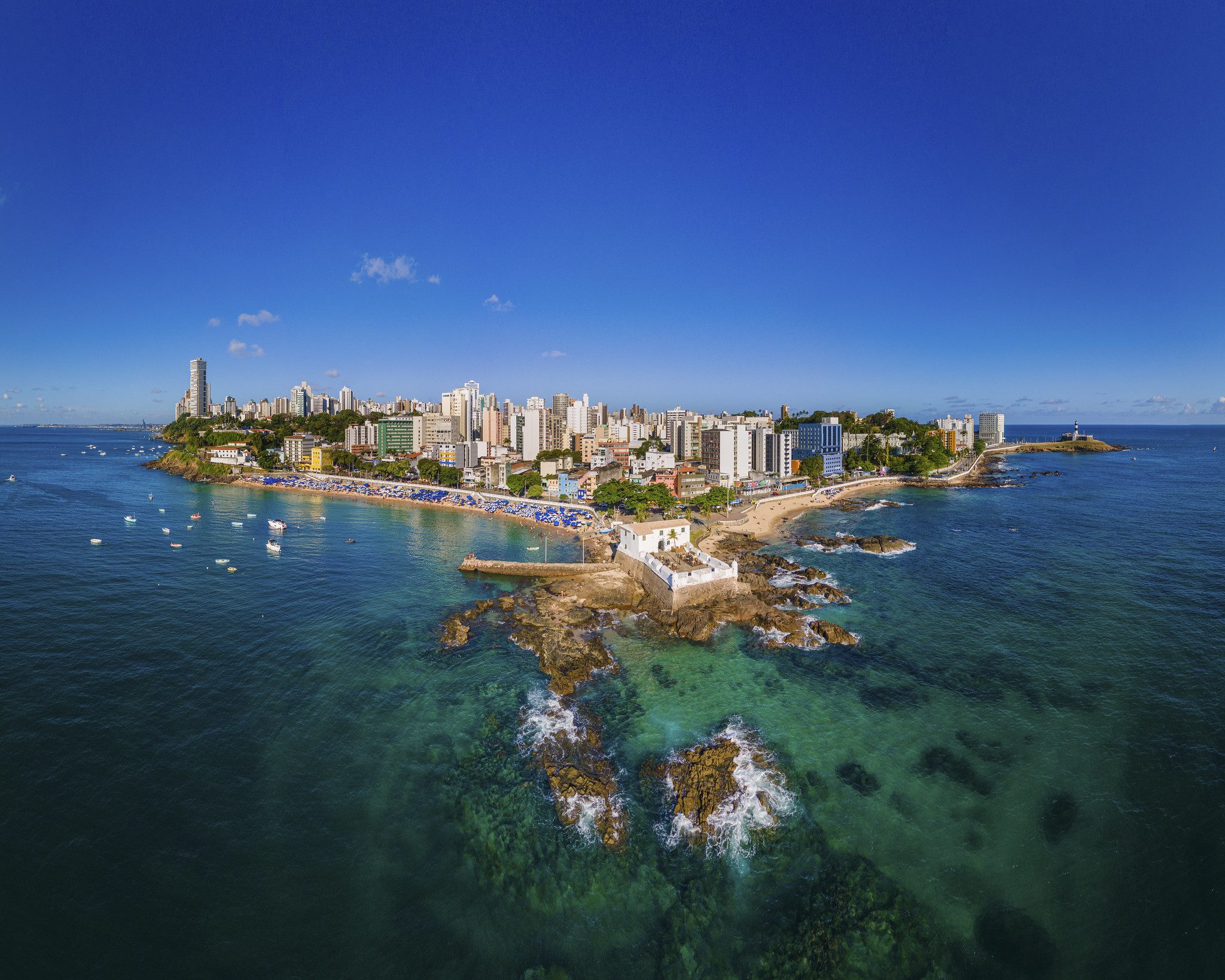 Bahia tem segundo melhor 1º semestre da história em chegada de turistas internacionais com quase 100 mil entradas