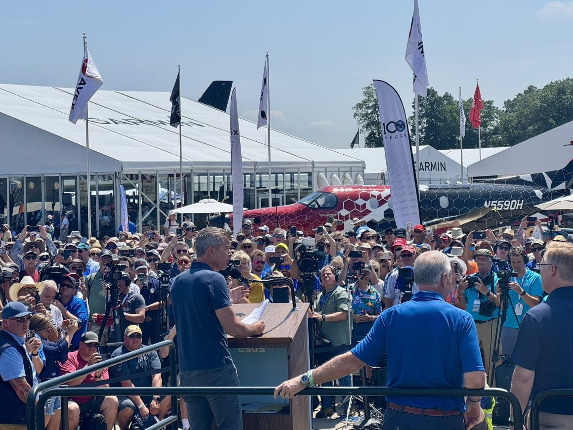 Mosaic revelado no Airventure 2025, inaugurando a mudança sísmica para GA