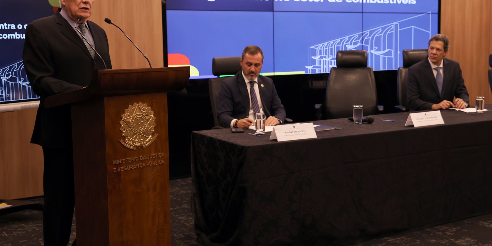 Operações contra crime no setor de combustíveis bloquearam R$ 3,2 bi