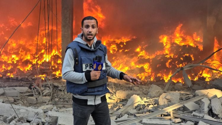 Greenpeace Testemunha sob fogo: Honrando Anas al-Sharif e o dever da solidariedade