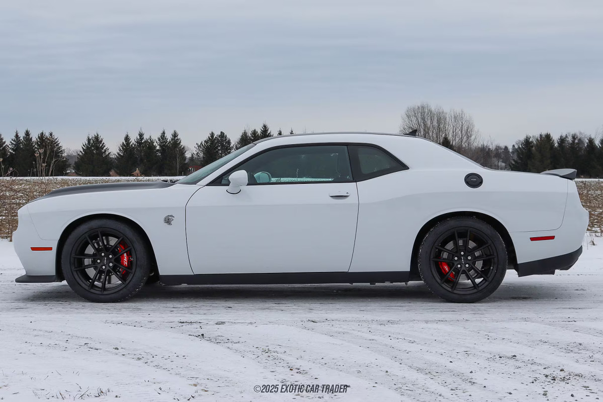 2023 Dodge Challenger SRT Hellcat Jailbreak Última chamada para venda com 4.311 milhas