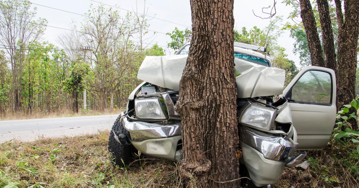 As mortes de pedestres estão subindo o pedágio da estrada