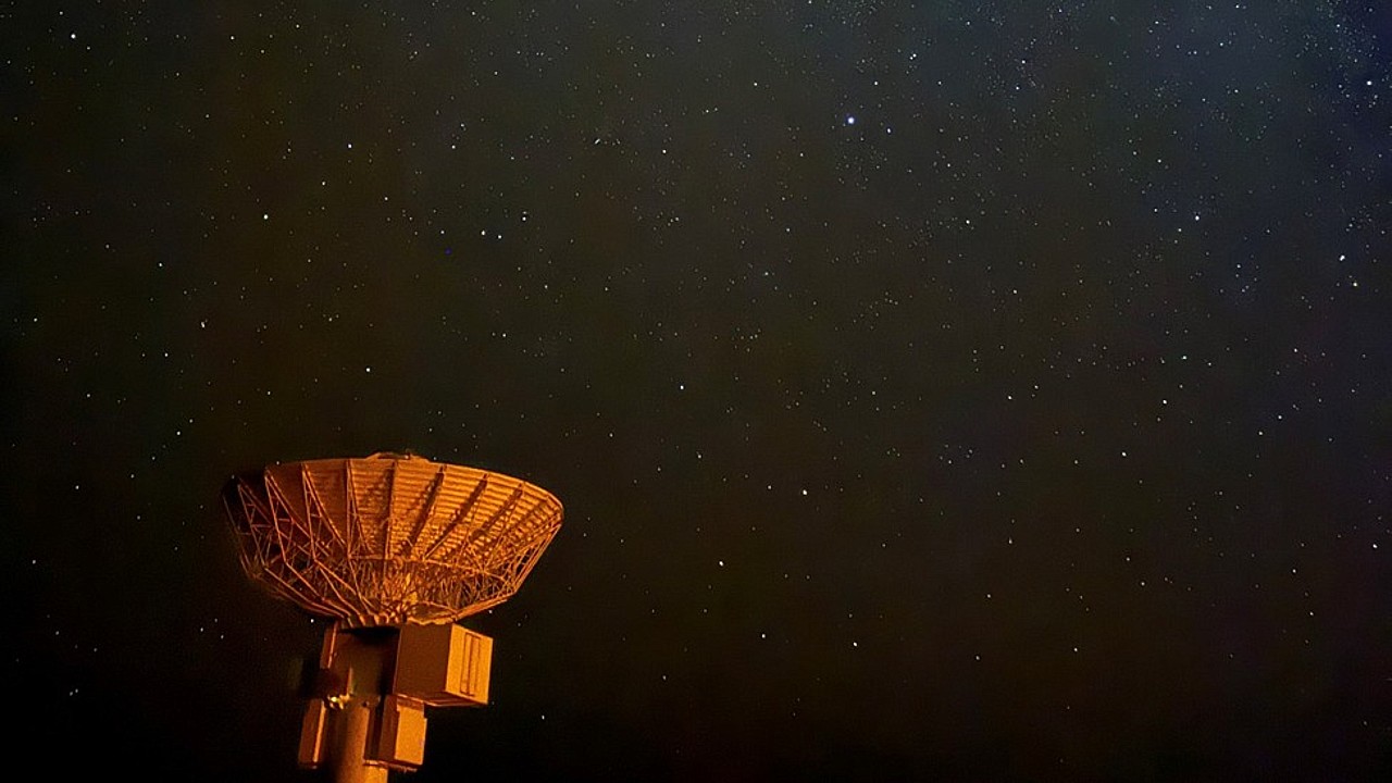 O novo radar espacial de profundidade do US Space rastreia vários satélites a 22.000 milhas de distância em testes -chave