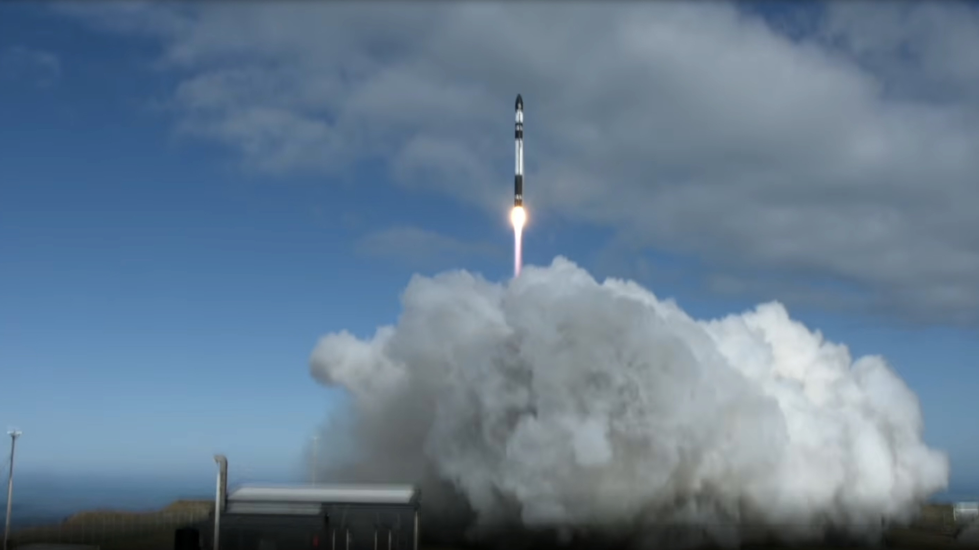 Rocket Lab lança 5 satélites em missão misteriosa
