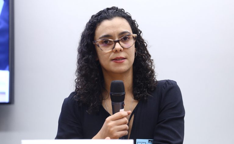 Para debatedores, inteligência artificial pode ajudar idosos a cuidar da saúde – Notícias