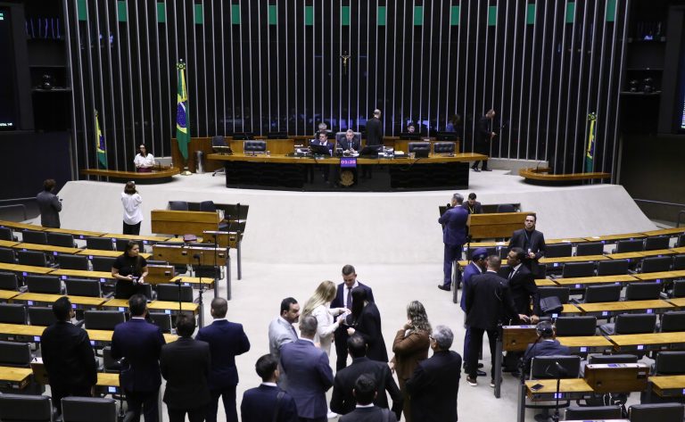 Câmara aprova projeto que facilita crédito para agricultor familiar investir em energia solar – Notícias