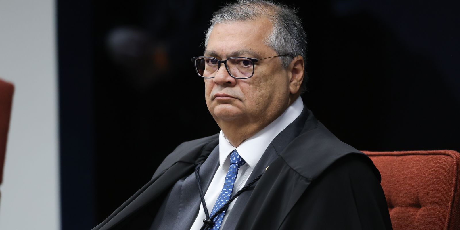 PF indicia mulher que tentou agredir Flávio Dino durante voo