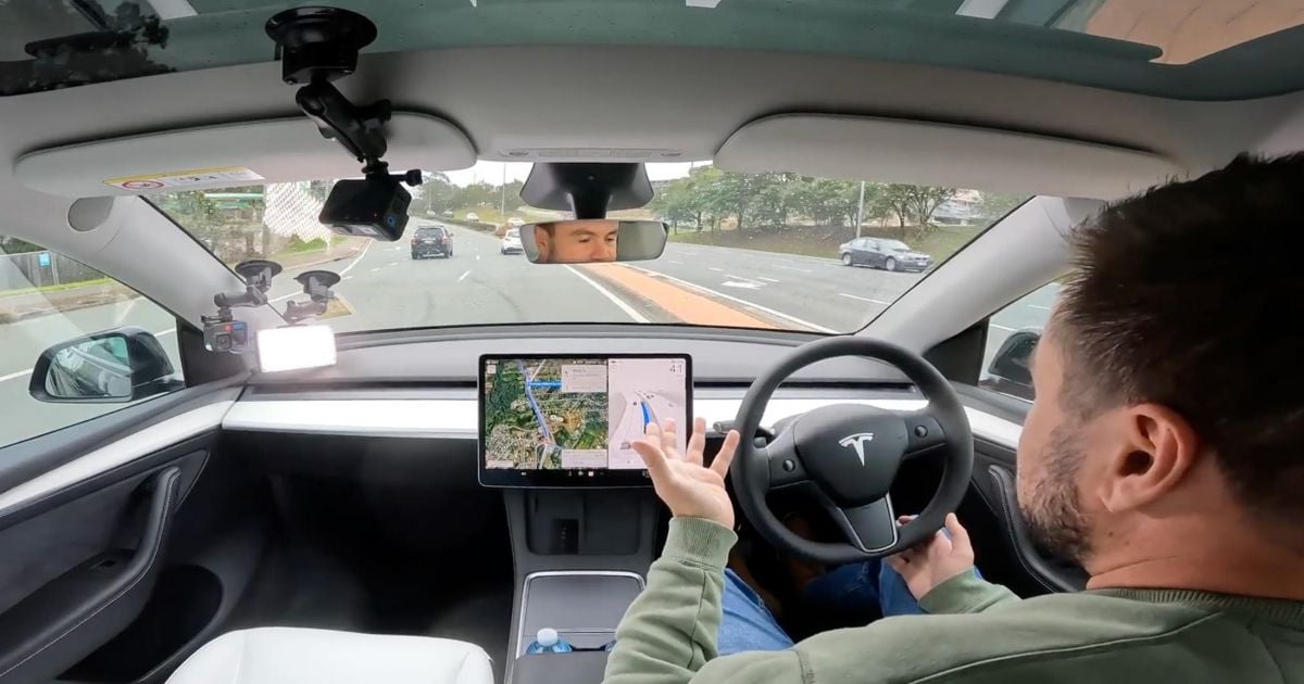 A Tesla liga o FSD supervisionado na Austrália, anuncia preços de assinatura