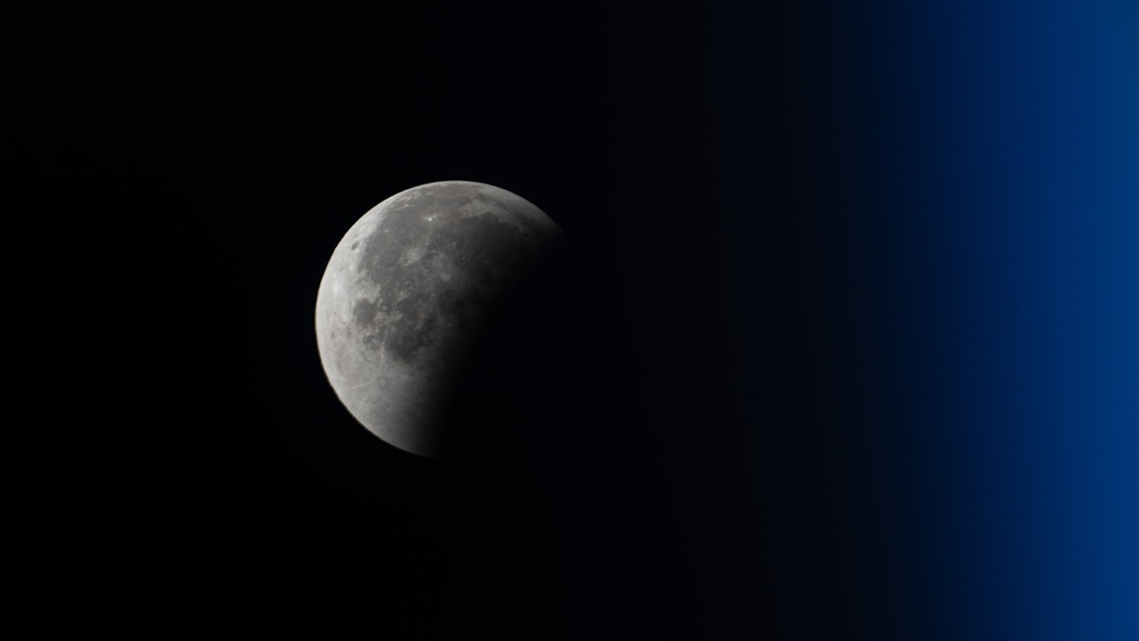 Os astronautas capturam vistas incríveis do eclipse lunar total do ISS (fotos)