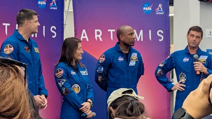 Artemis 2 astronautas dobrarão como experimentos humanos em sua viagem pela lua