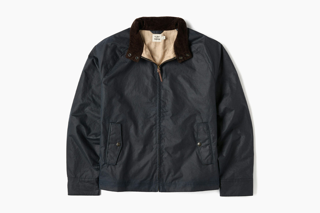 A jaqueta Harrington encerada de Flint e Tinder é construída para as últimas gerações