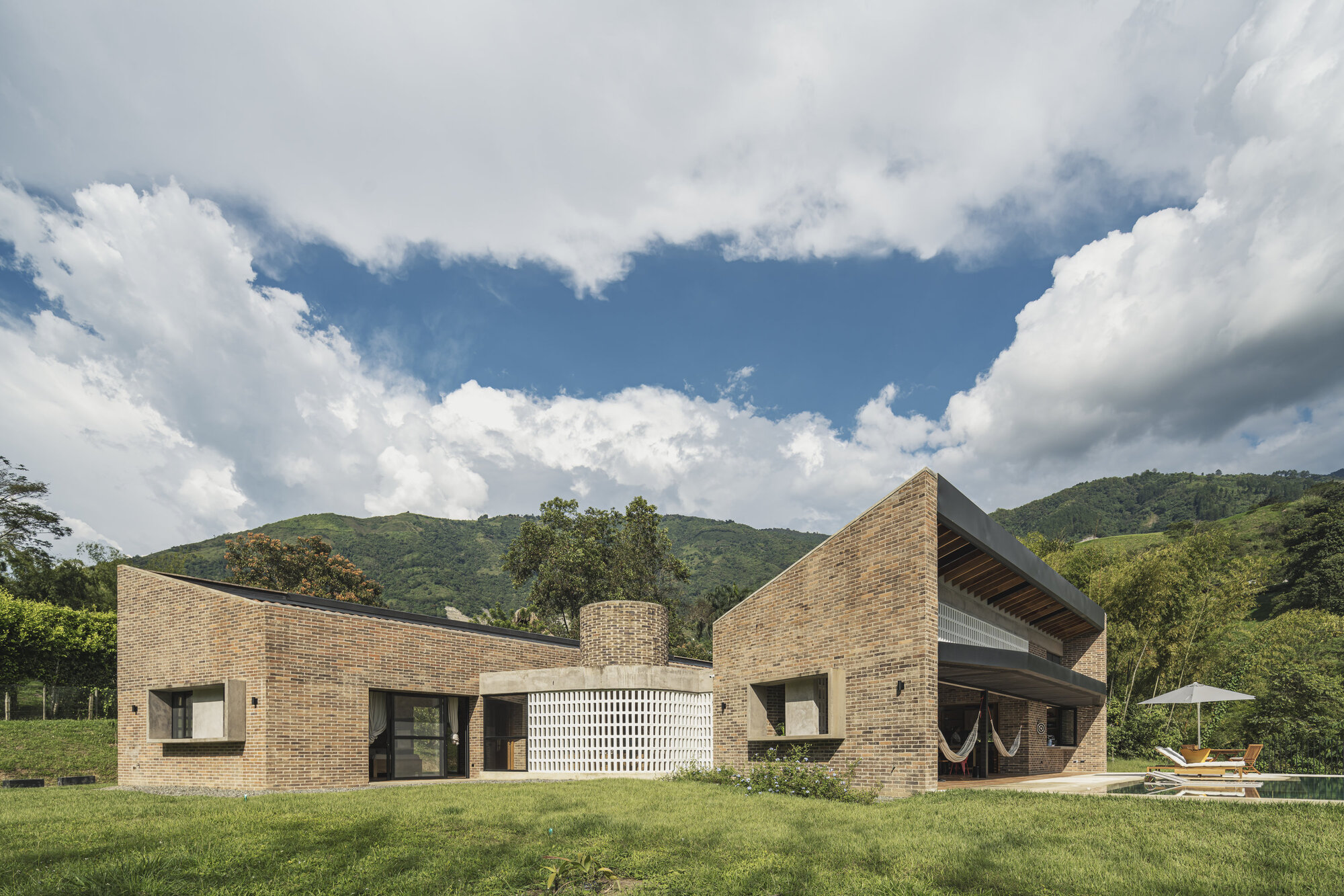 Casa em La Síria 02 / Plano: B Arquitectos