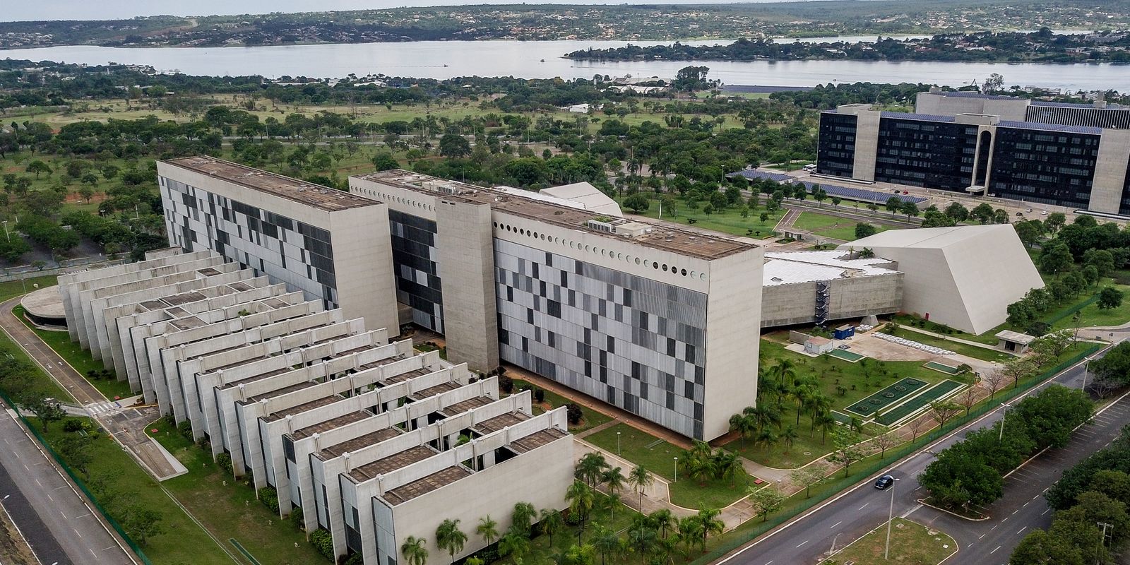 Crime da 113 Sul: por 3 a 2, STJ anula condenação de Adriana Villela