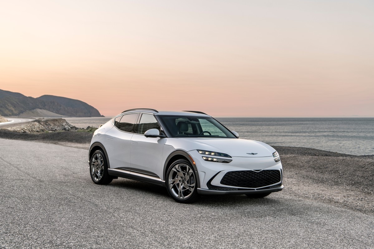 GENESIS GV60 RECALM