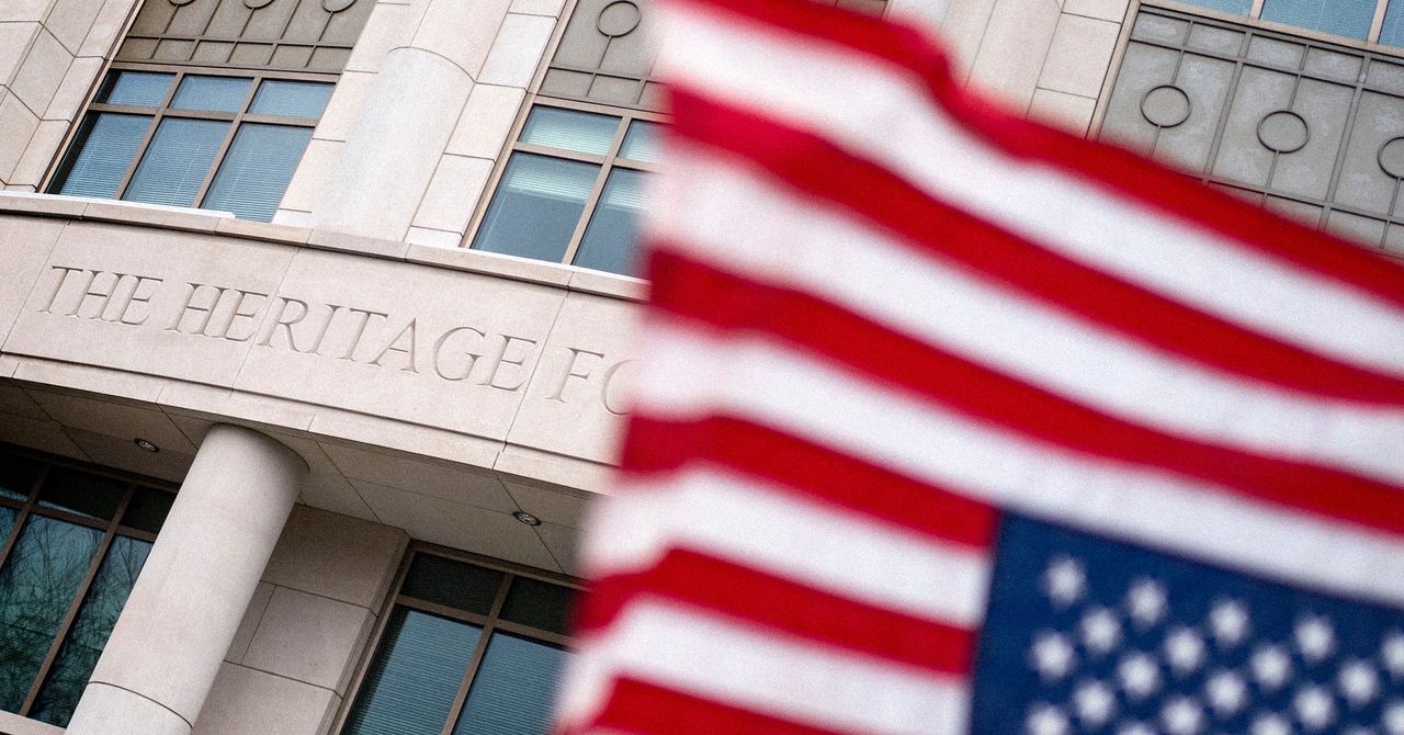 A Heritage Foundation usa estatísticas falsas para empurrar uma classificação de terrorismo trans