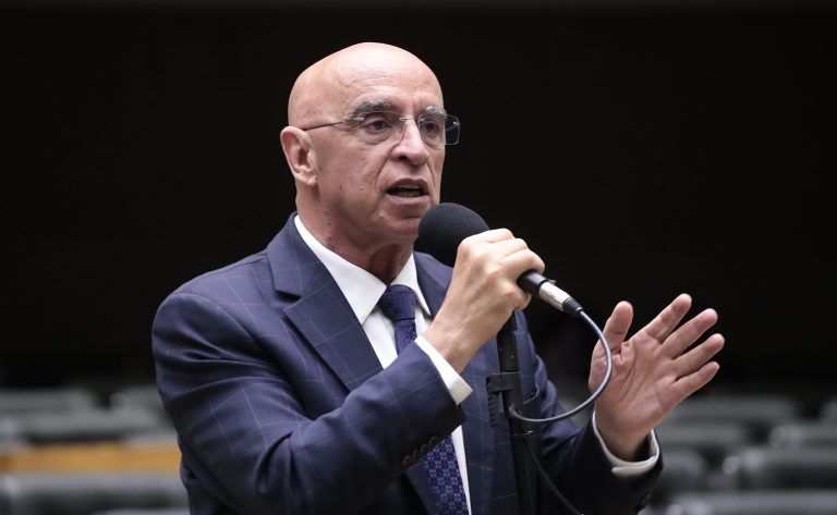 Comissão aprova definição de notório saber jurídico e outros requisitos para cargos – Notícias