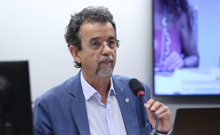 Comissão aprova obrigatoriedade de informar no rótulo quantidade de CO² emitida por produto  – Notícias