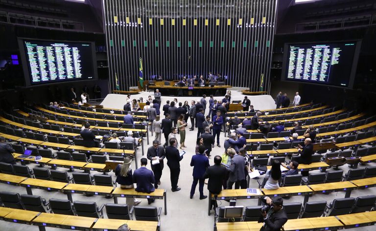 Plenário da Câmara debate reforma administrativa com especialistas nesta quarta-feira – Notícias