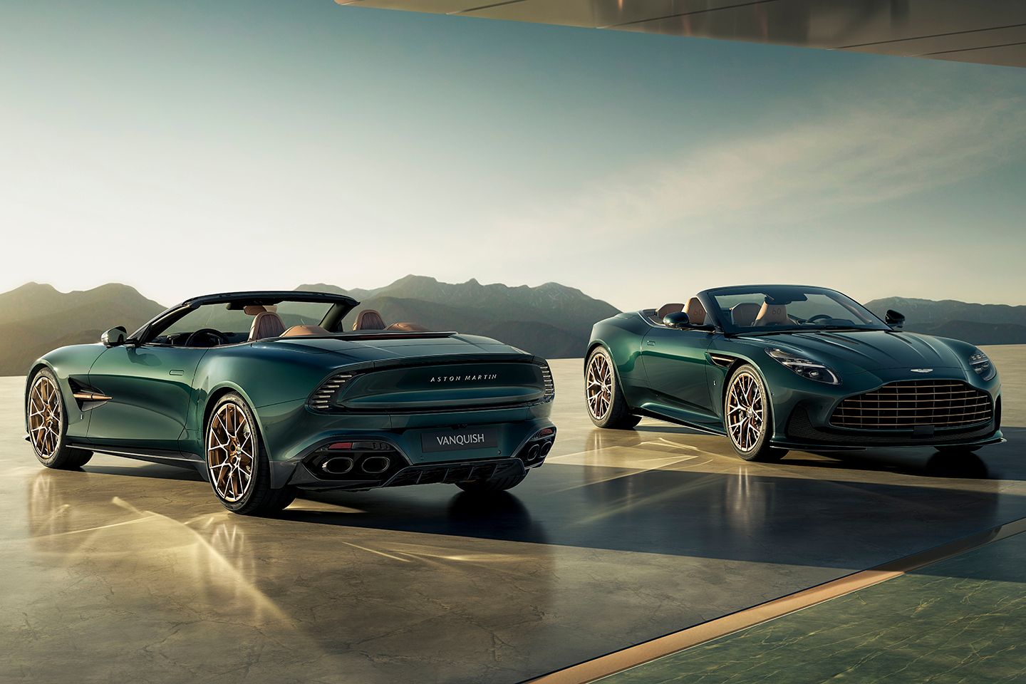 Aston Martin comemora 60 anos de volante