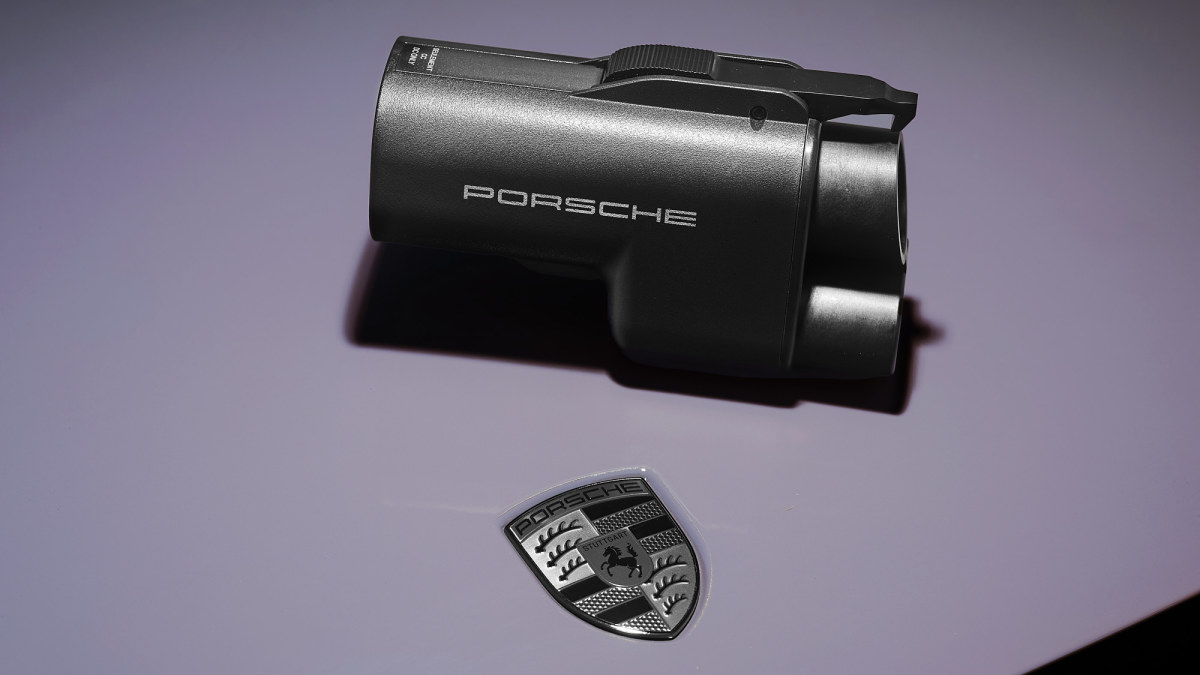 Os EVs Porsche e Audi estão se juntando à rede de superalimentação da Tesla