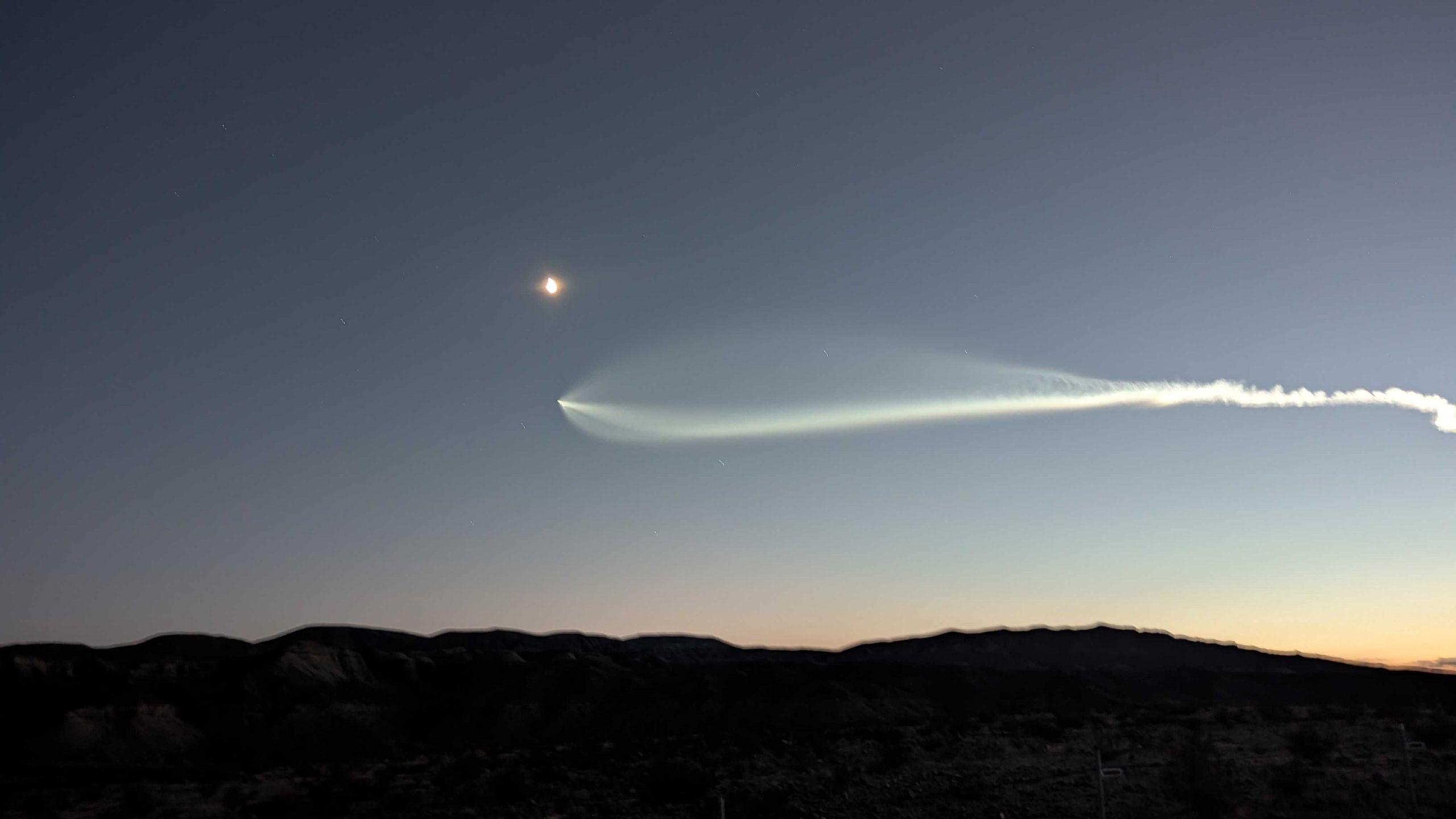 SpaceX Falcon 9 Lançar tintas brilhando ‘água -viva’ nos céus dos EUA no oeste (fotos, vídeo)