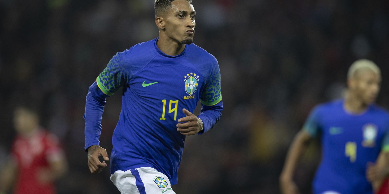 Seleção encara Chile e se despede da torcida brasileira no Maracanã