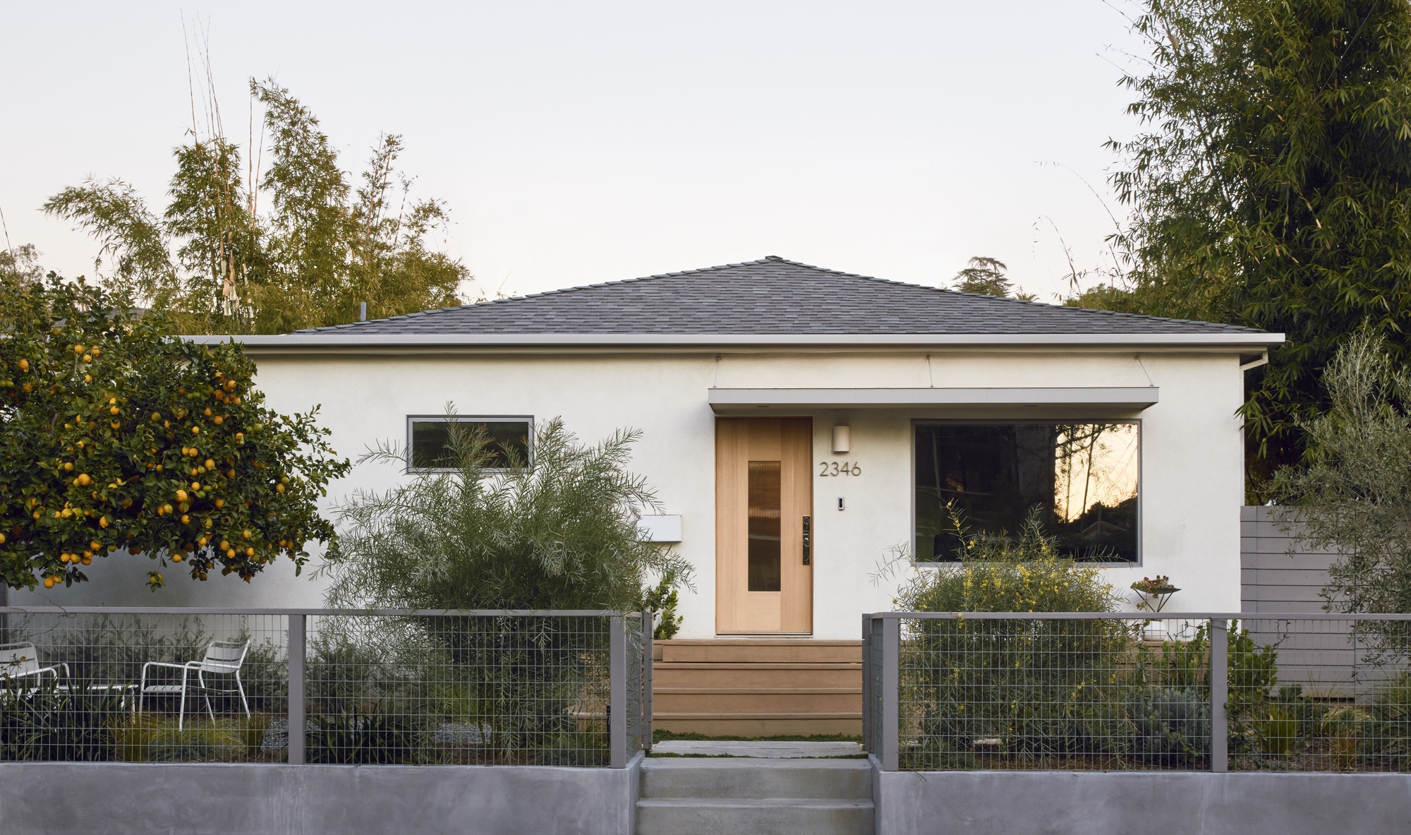 Silverlake Terrace Bungalow Renovação e extensão / ara-la
