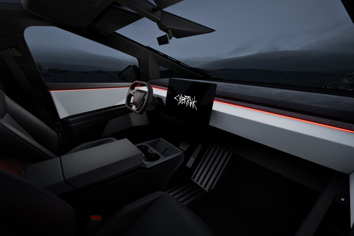 Tesla Cybertruck mais barato descontinuou após apenas alguns meses à venda