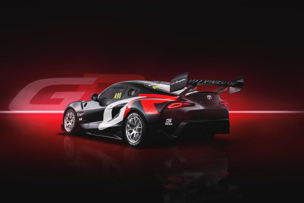Toyota revela V8 gr supra para a temporada de supercarros de 2026