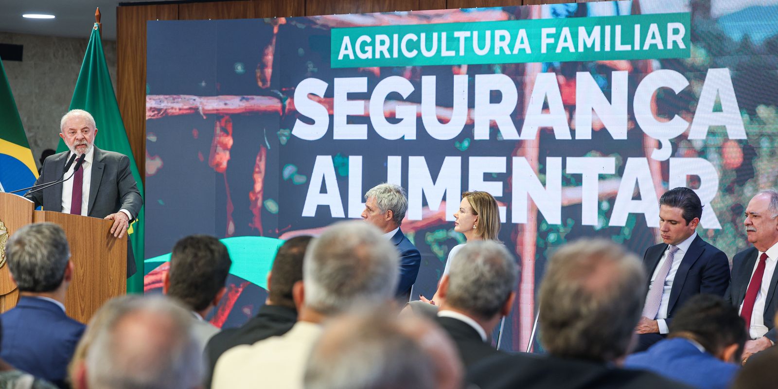 Governo sanciona 5 leis sobre políticas de segurança alimentar
