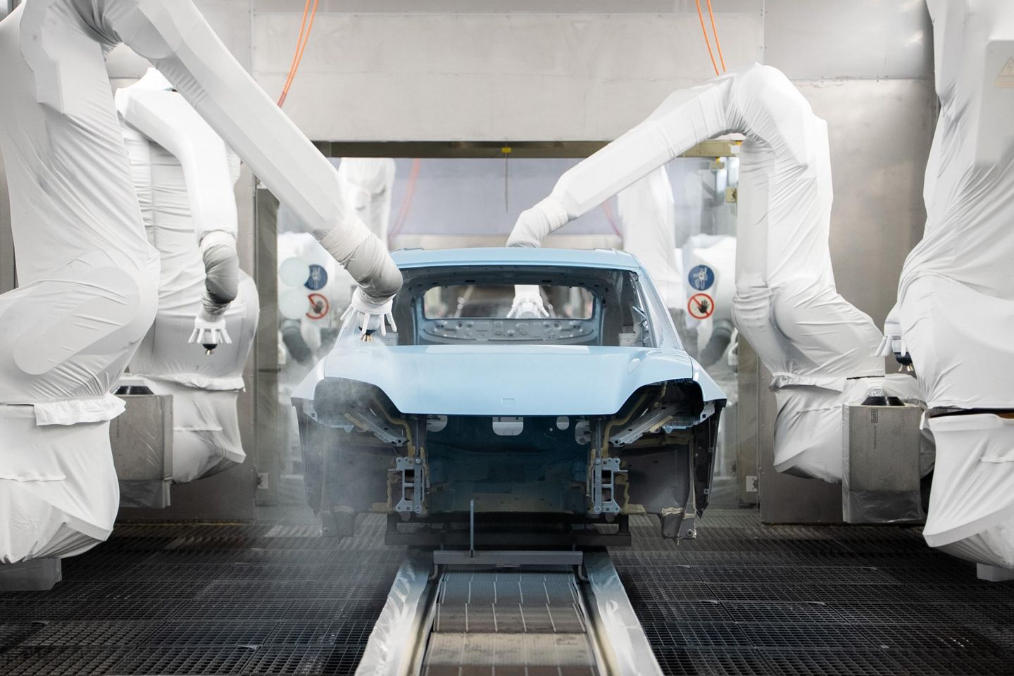 Vendas da Porsche caem, abandona WEC e Le Mans