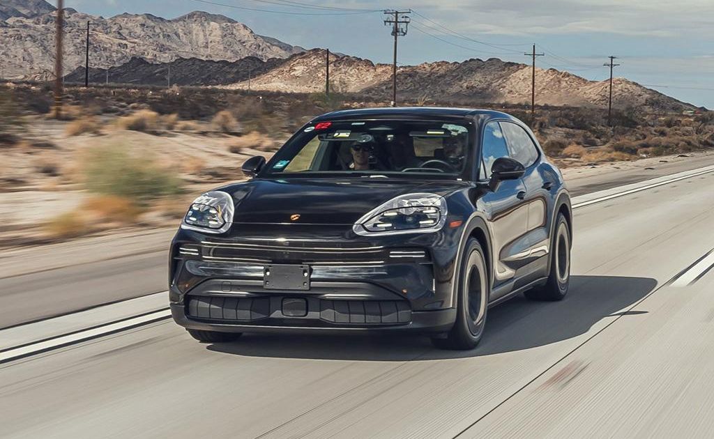 Porsche Cayenne Electric trará bateria enorme com capacidade de carregamento sem fio