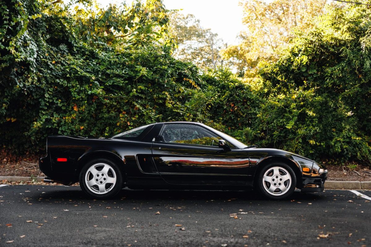 1991 Acura NSX à venda com 10.000 milhas é uma cápsula do tempo da visão original do supercarro da Honda