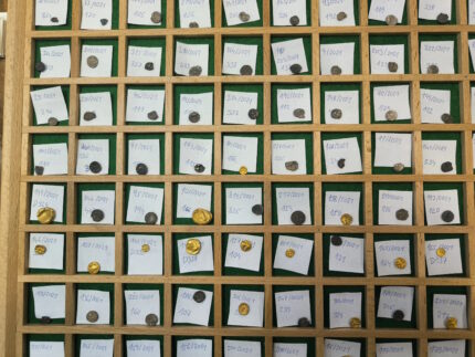 500 moedas celtas de ouro e prata encontradas na República Tcheca – The History Blog