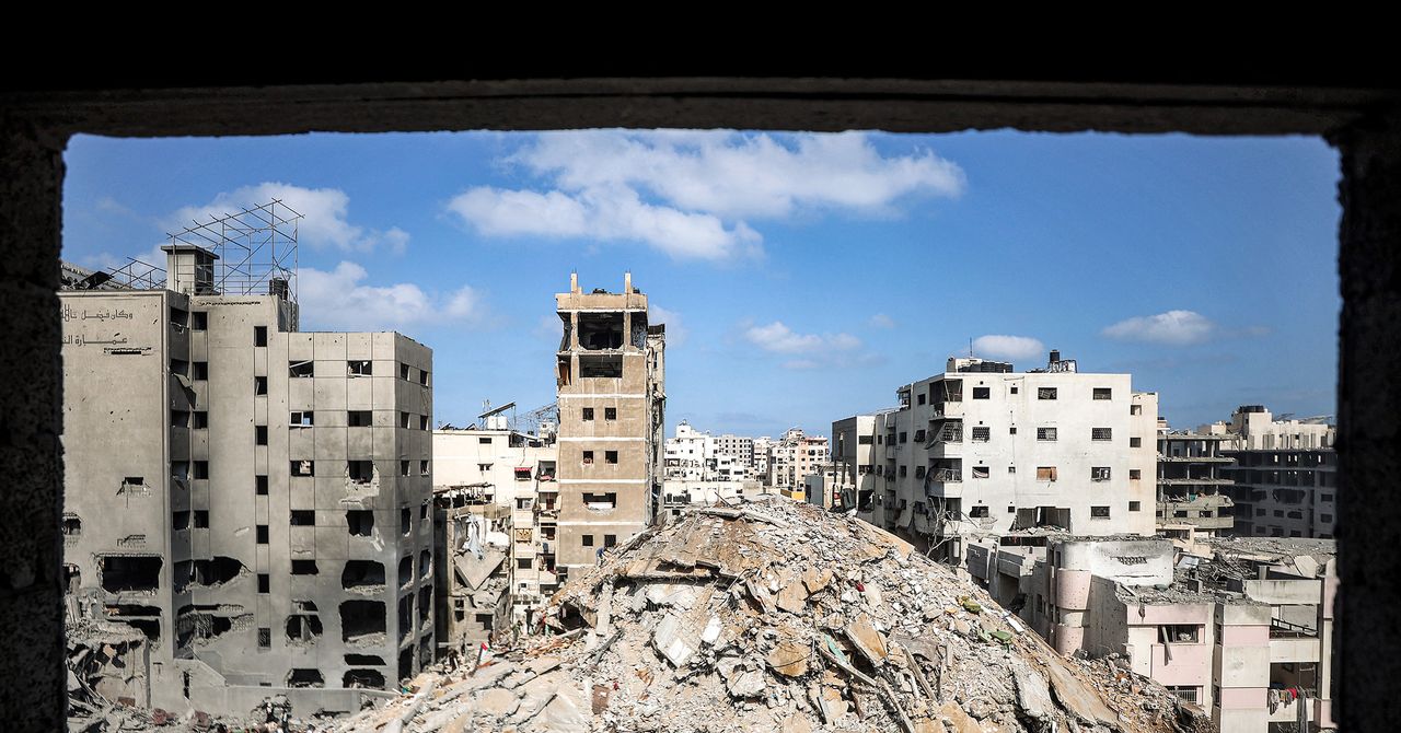 Um plano para reconstruir Gaza lista quase 30 empresas. Muitos dizem que não estão envolvidos