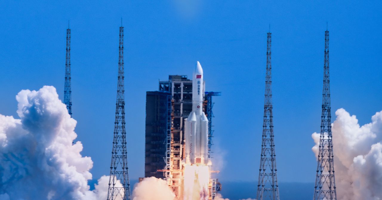 Tirar esses 50 objetos da órbita reduziria pela metade o perigo do lixo espacial