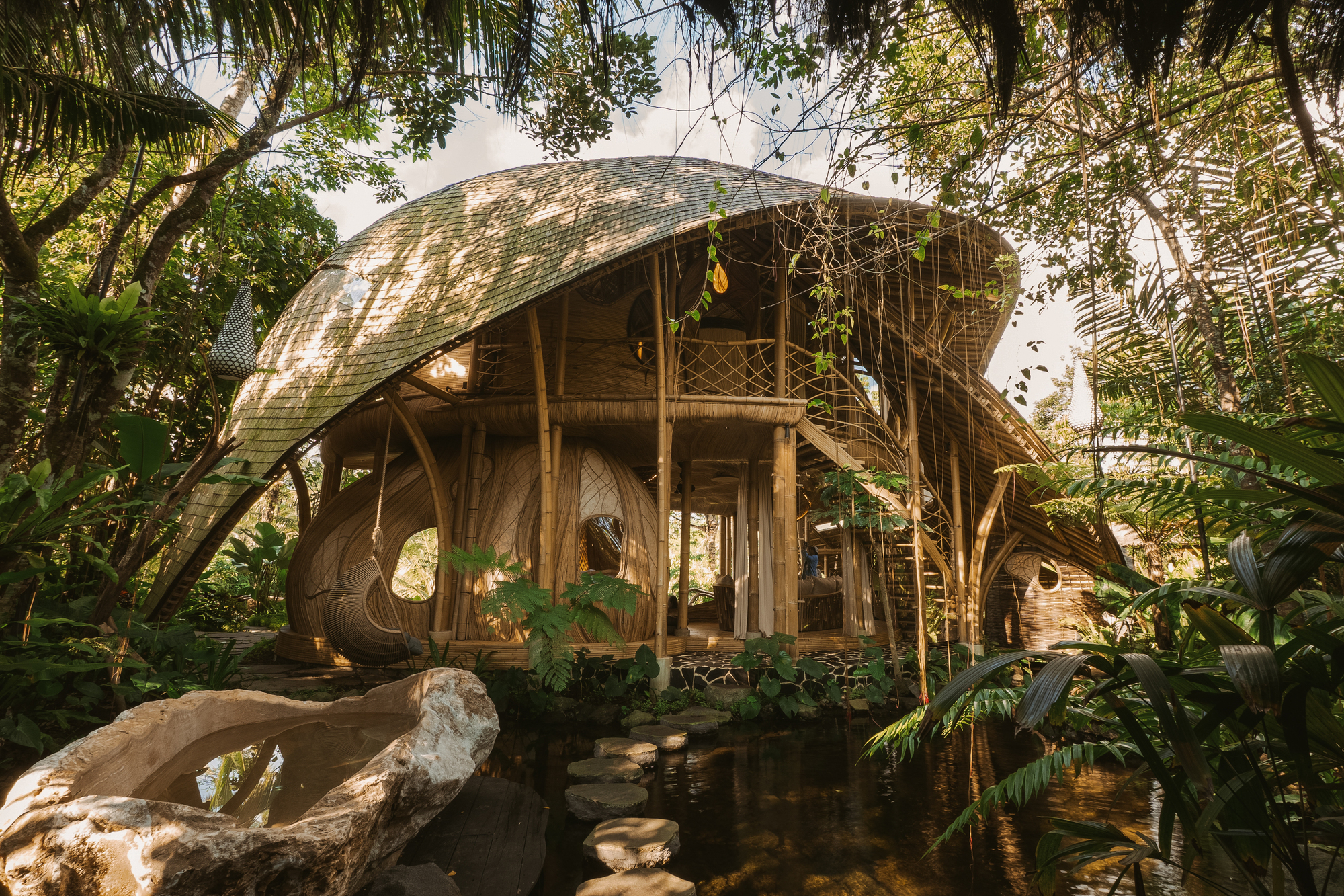 Esconderijo Flow / Pablo Luna Studio