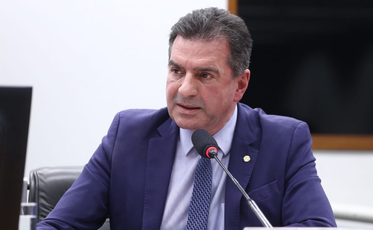 Comissão aprova inclusão de informações sobre impactos ambientais em planos de resíduos sólidos – Notícias