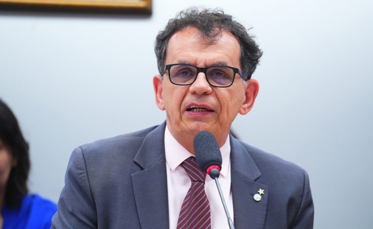 Comissão debate violência contra ativistas de direitos humanos no Brasil – Notícias