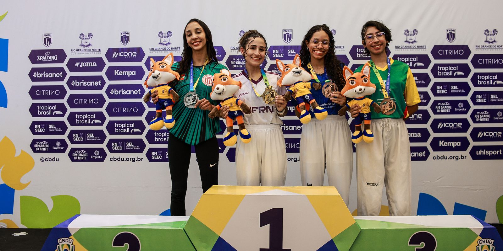 Atleta do taekwondo se despede de seu último JUBs com tricampeonato