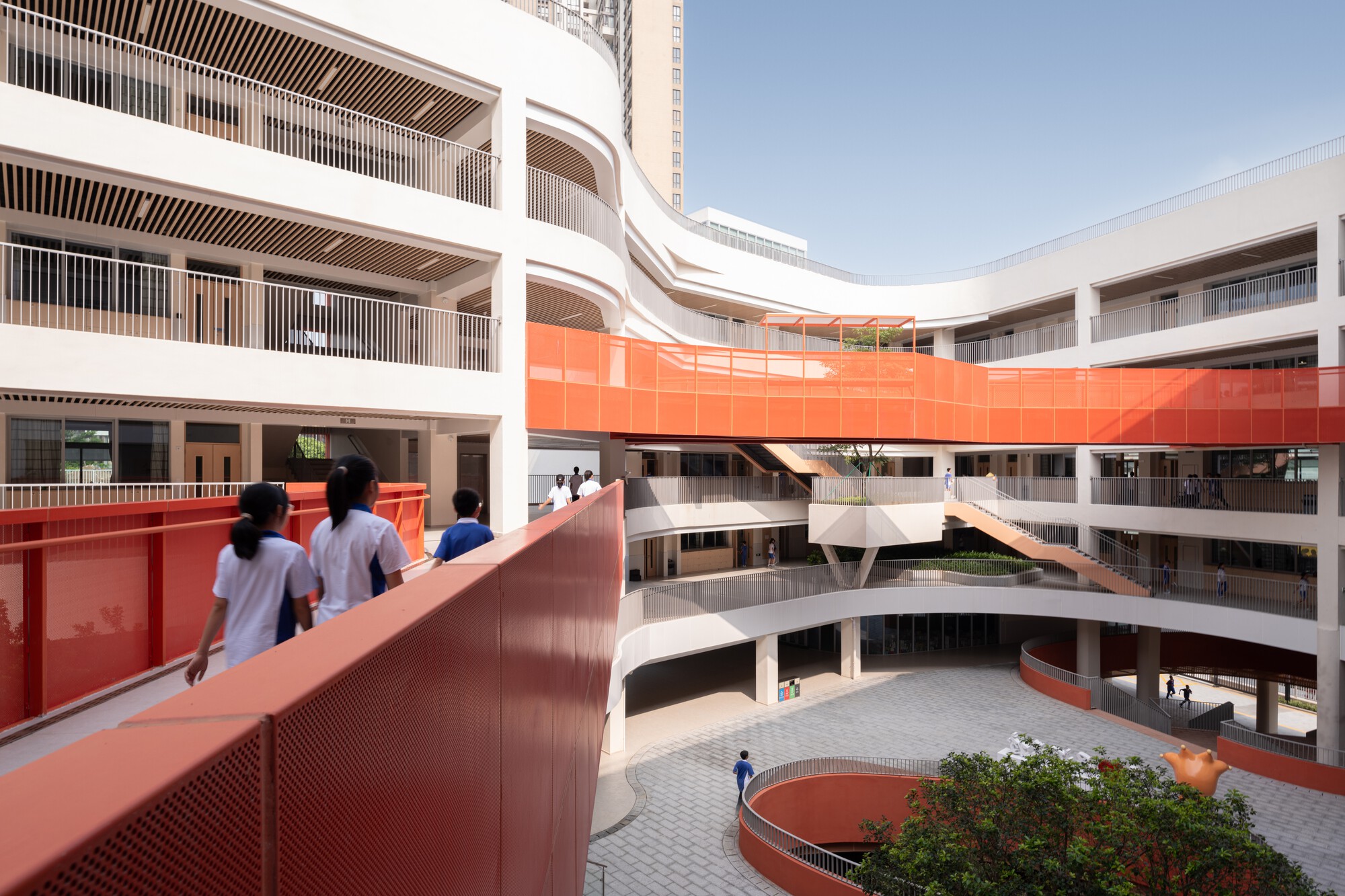 Renovação e expansão do distrito de Shenzhen Longgang Xinghe School / Acre Atelier