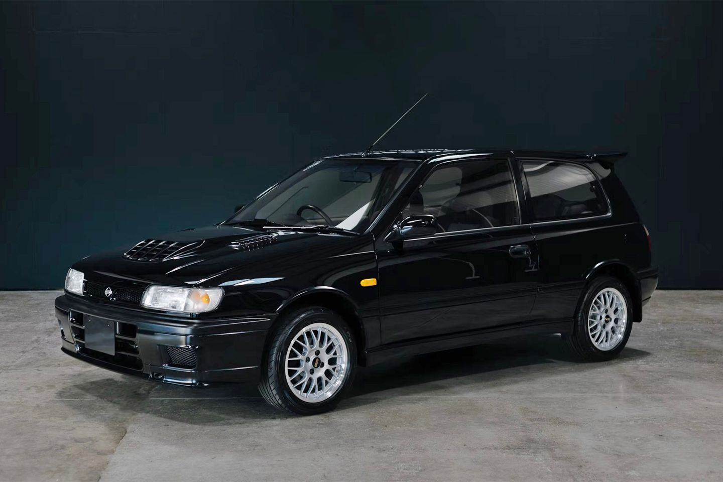 Imaculado Nissan Pulsar GTI-R à venda