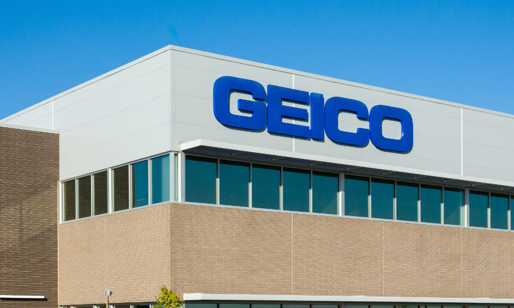 GEICO enfrenta alegações de que pagou mal em acordos de perdas totais em Ohio com deduções ocultas