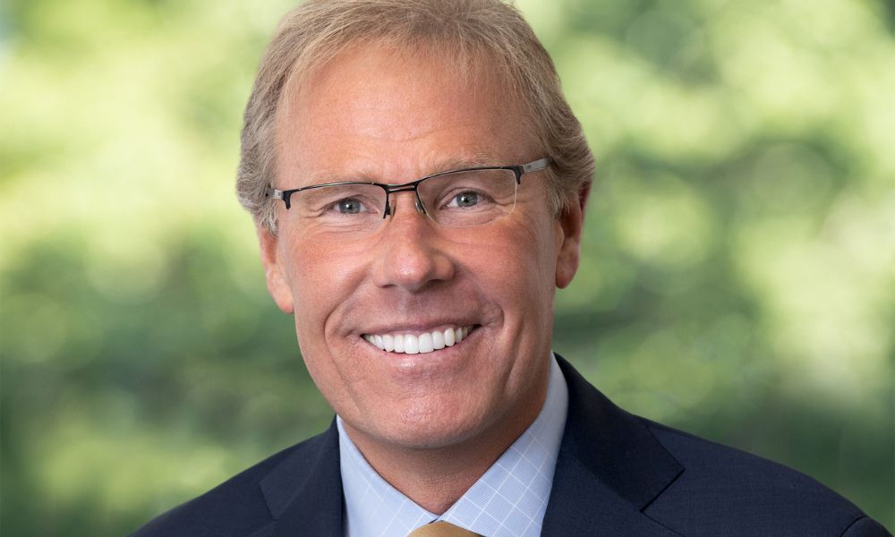 Movimentos de seguros: McGowan Companies, Boston Mutual
