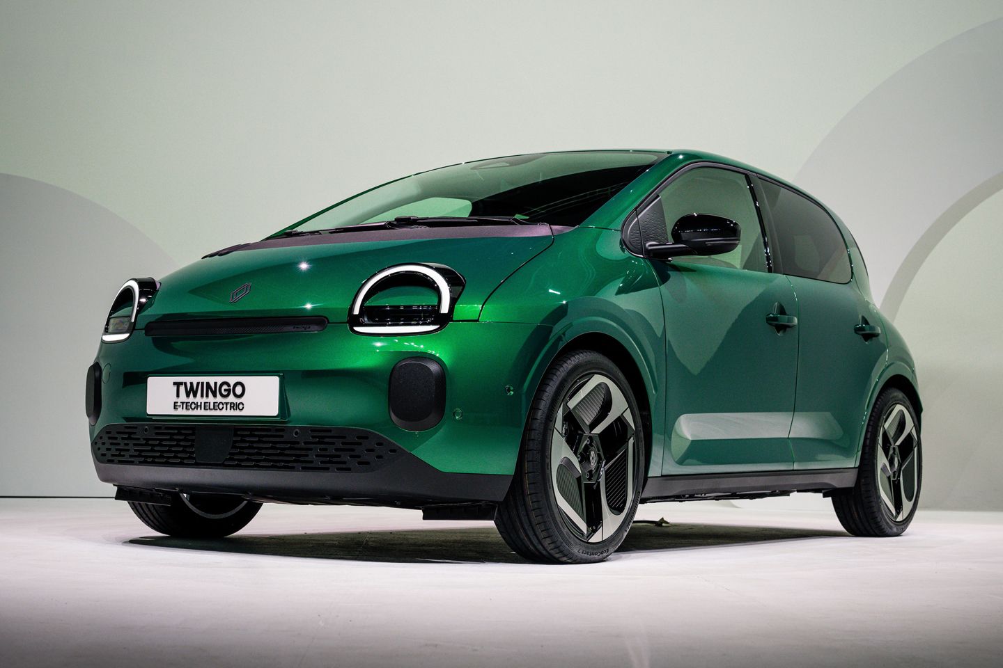 Novo Renault Twingo abaixo de £ 20 mil revelado na íntegra