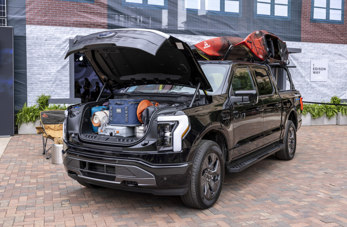 Ford sendo processado por falta de recurso Lightning do F-150