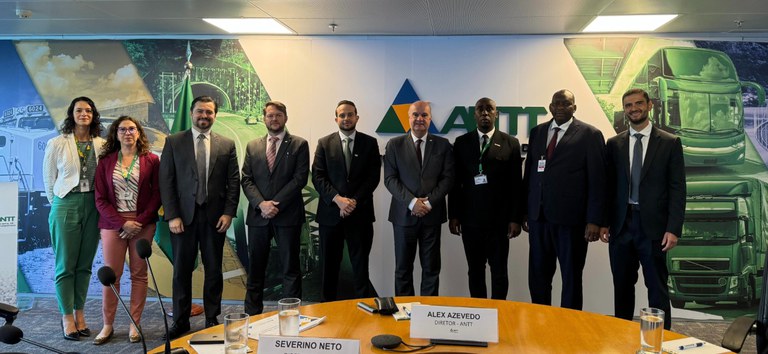 ANTT recebe missão técnica do INATRO para intercâmbio sobre regulação e segurança no transporte rodoviário — Agência Nacional de Transportes Terrestres