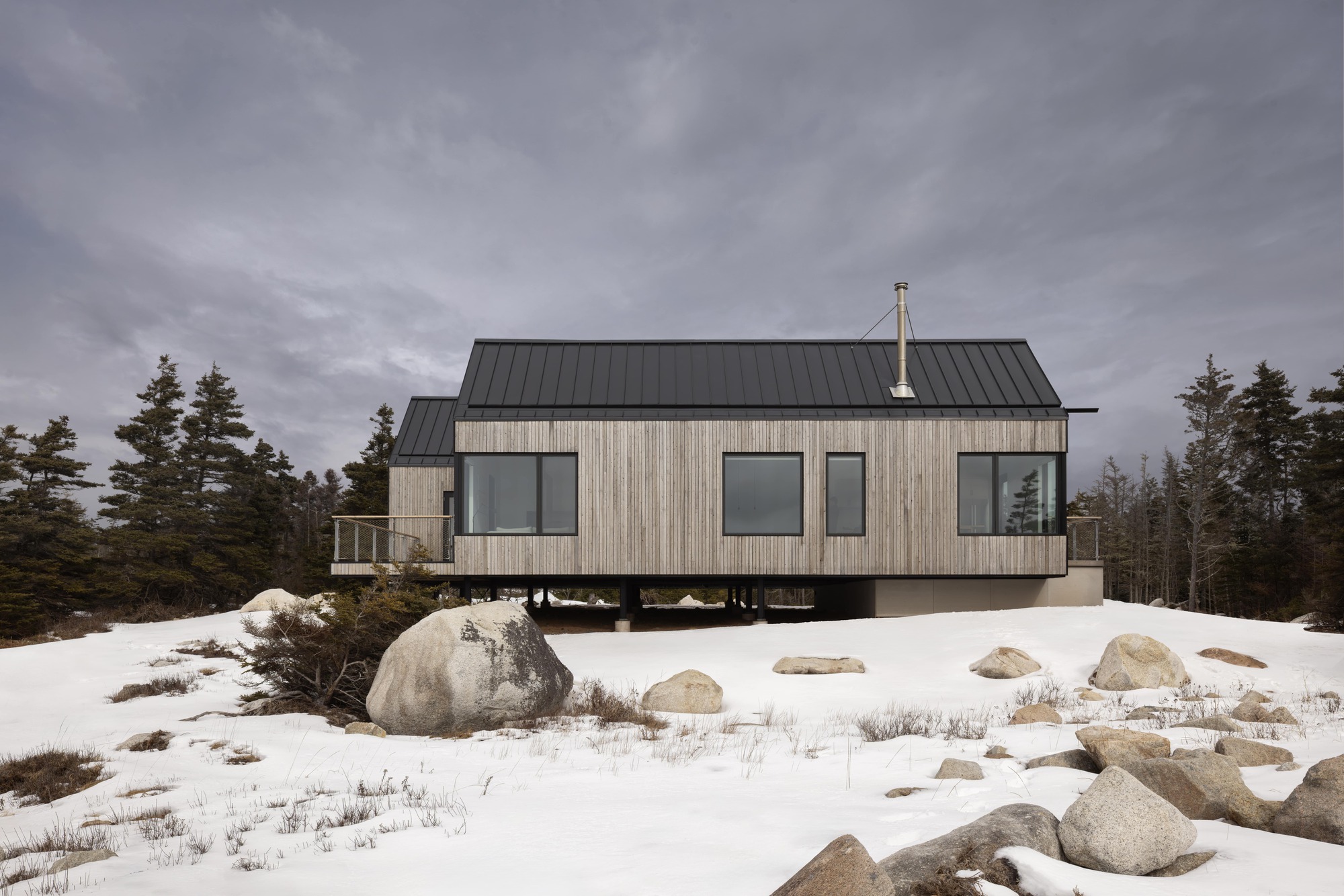 Casa ligada à maré / Peter Braithwaite Studio