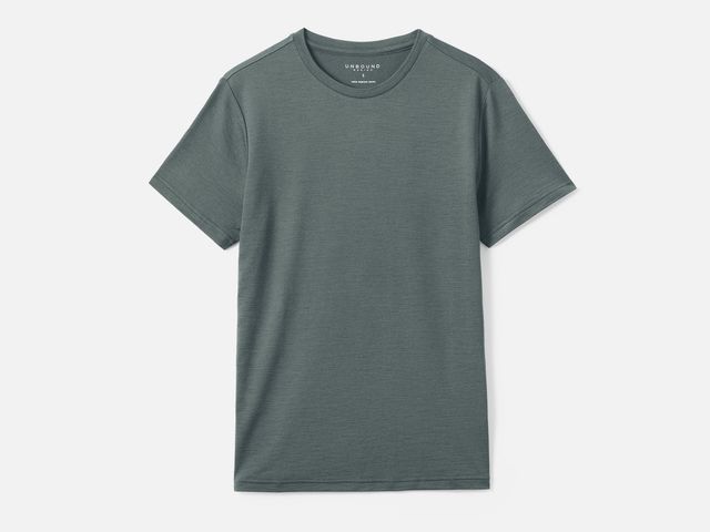 Nossas camisetas favoritas de lã Merino soltas estão à venda na Black Friday