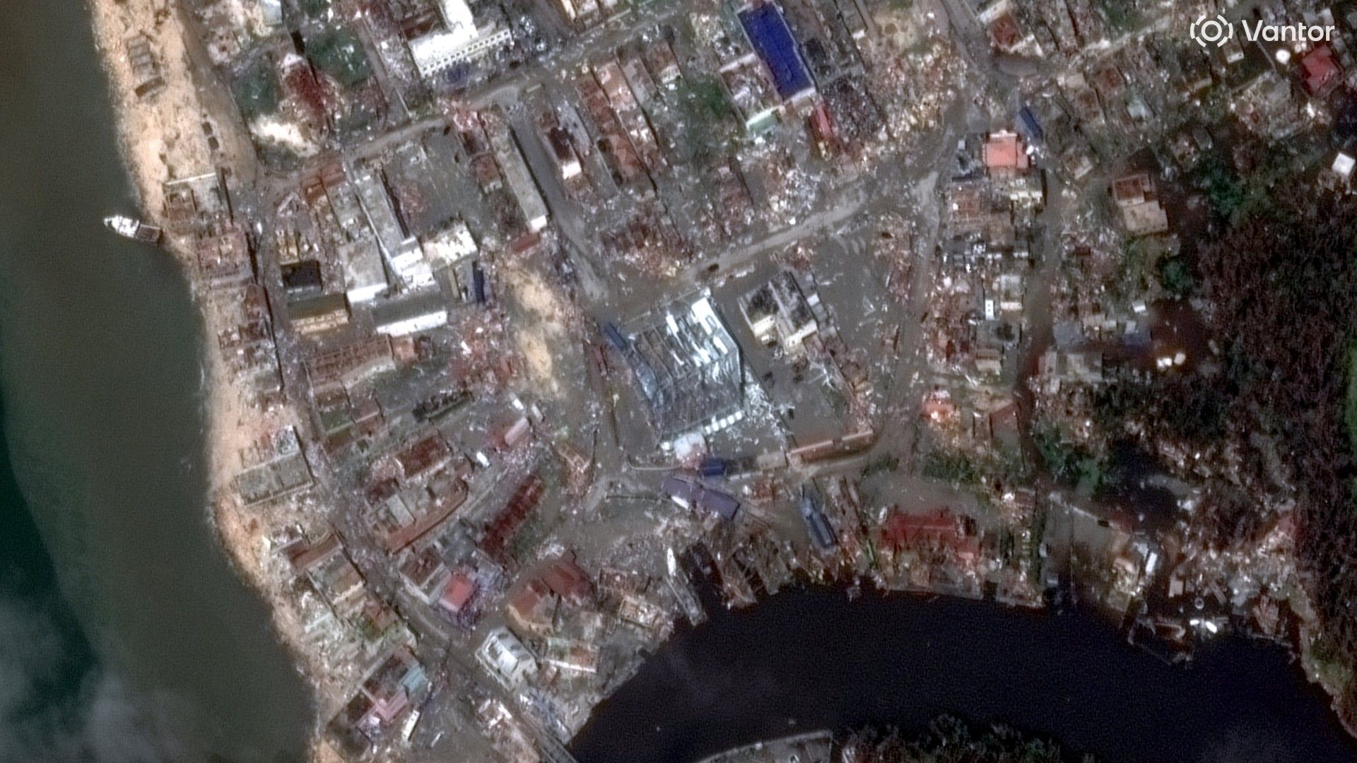 Imagens de satélite mostram partes da Jamaica em ruínas após o furacão Melissa bater recorde
